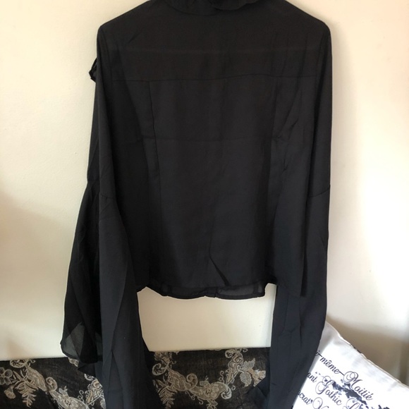 Sold - Picture 3 of 4